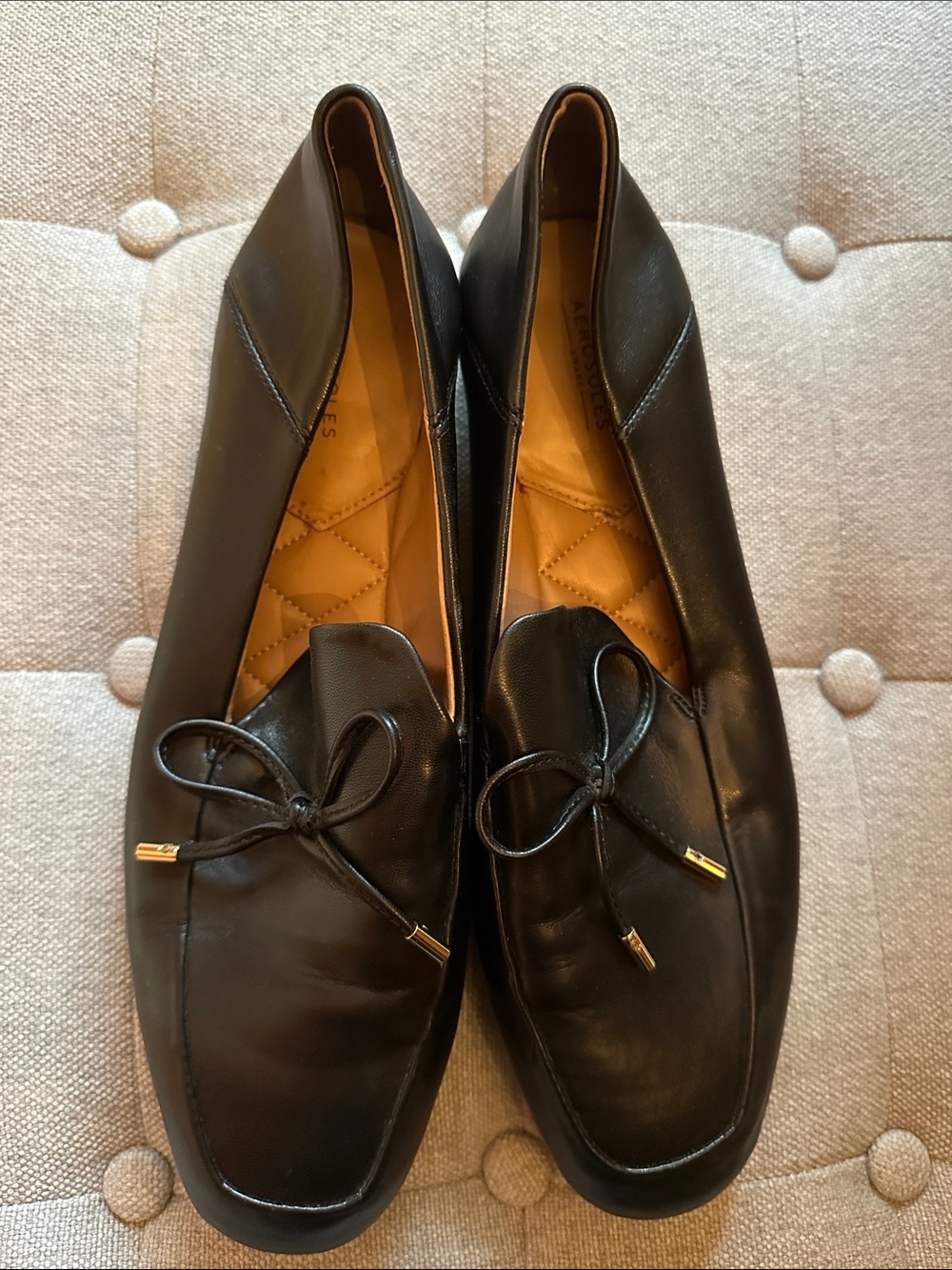 AEROSOLES Black Leather Slip-On Loafers with Bow Accent